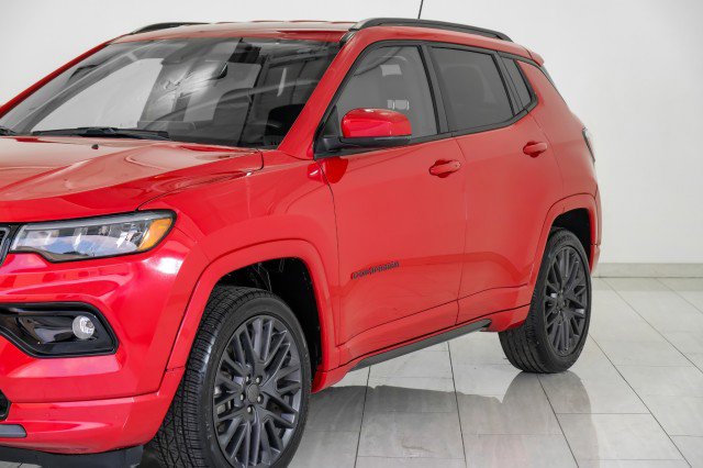 Used 2023 Jeep Compass Limited image 64