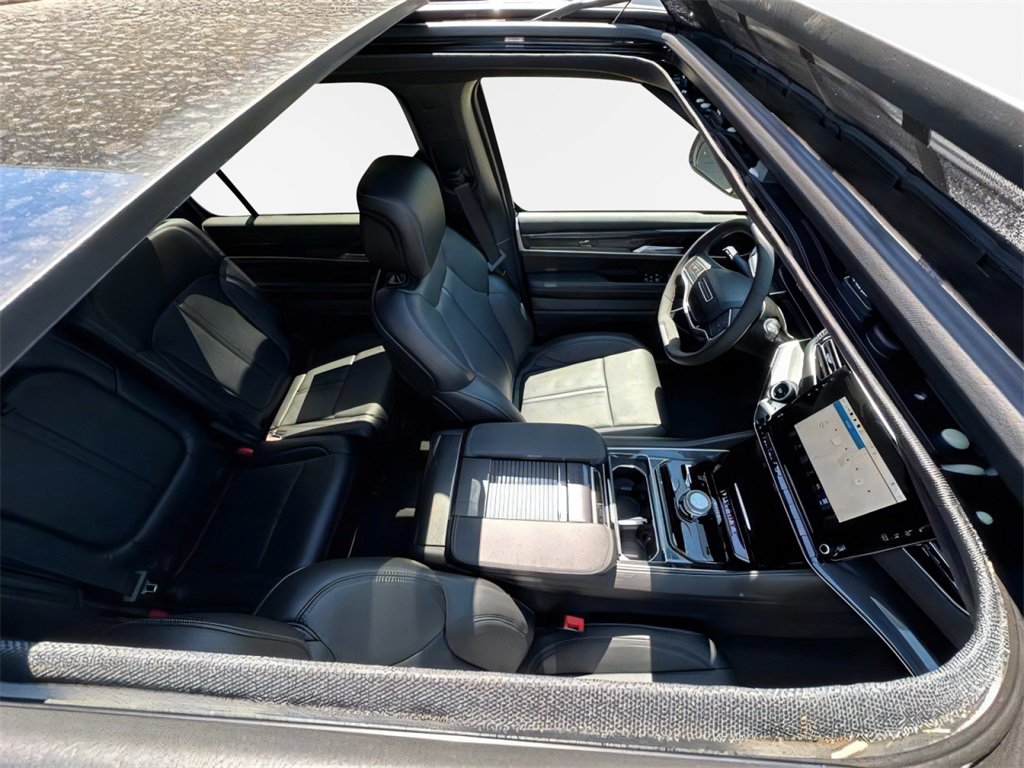 New 2024 Jeep Wagoneer 4WD w/ Premium Group I image 7