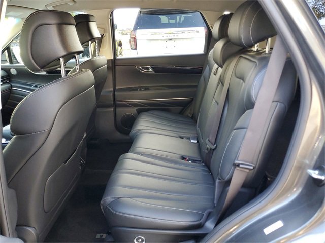 Used 2025 Genesis GV80 2.5T Standard image 11