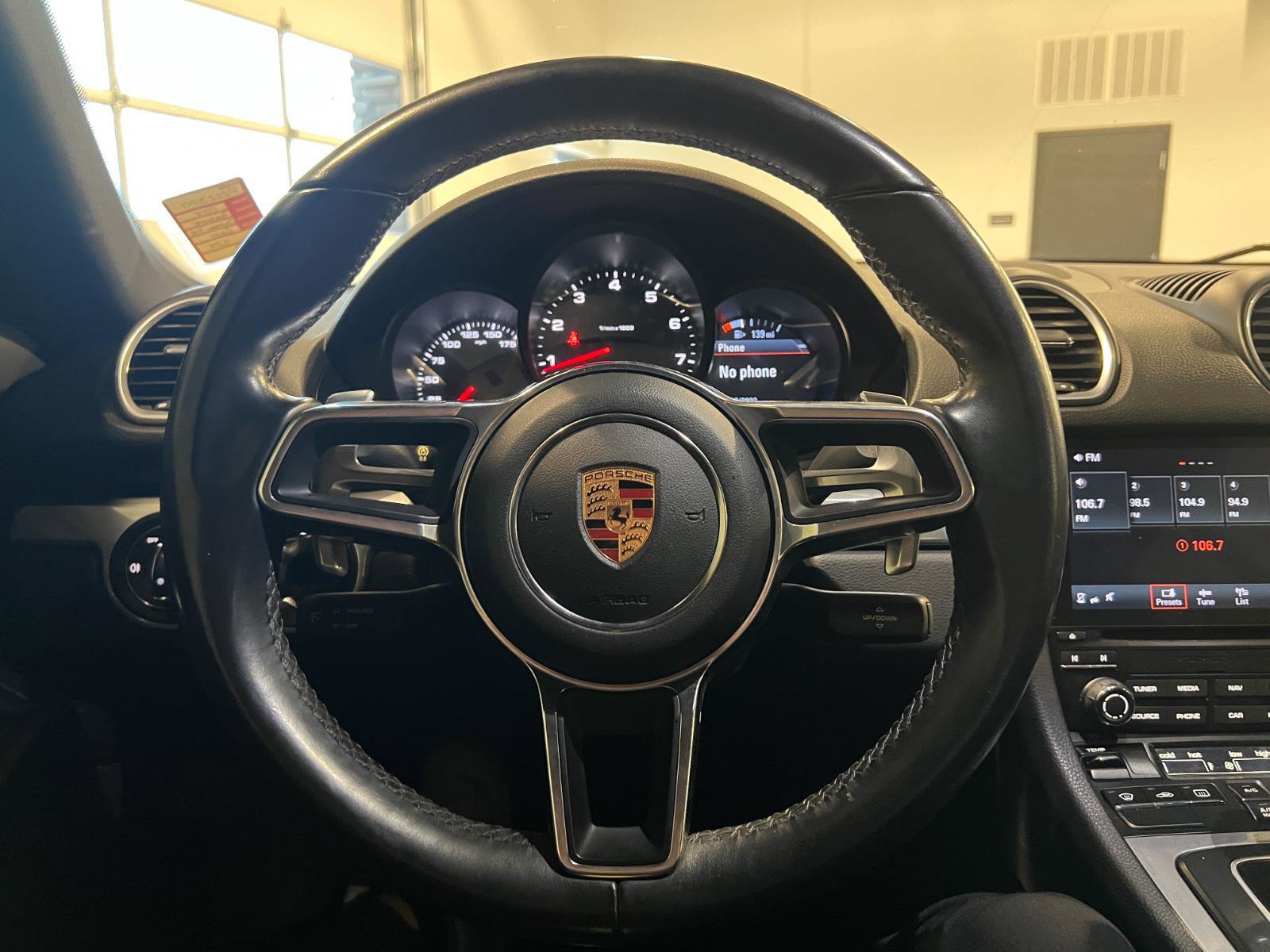 Used 2018 Porsche 718 Cayman image 11
