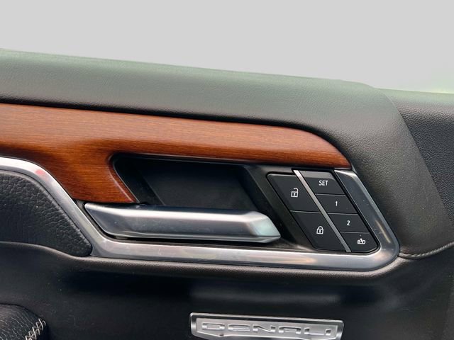 Used 2023 GMC Sierra 1500 Denali w/ Denali Reserve Package AWD/4WD image 18