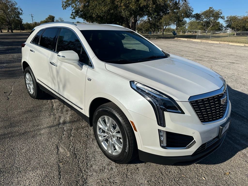 New 2026 Cadillac XT5 Luxury FWD image 4