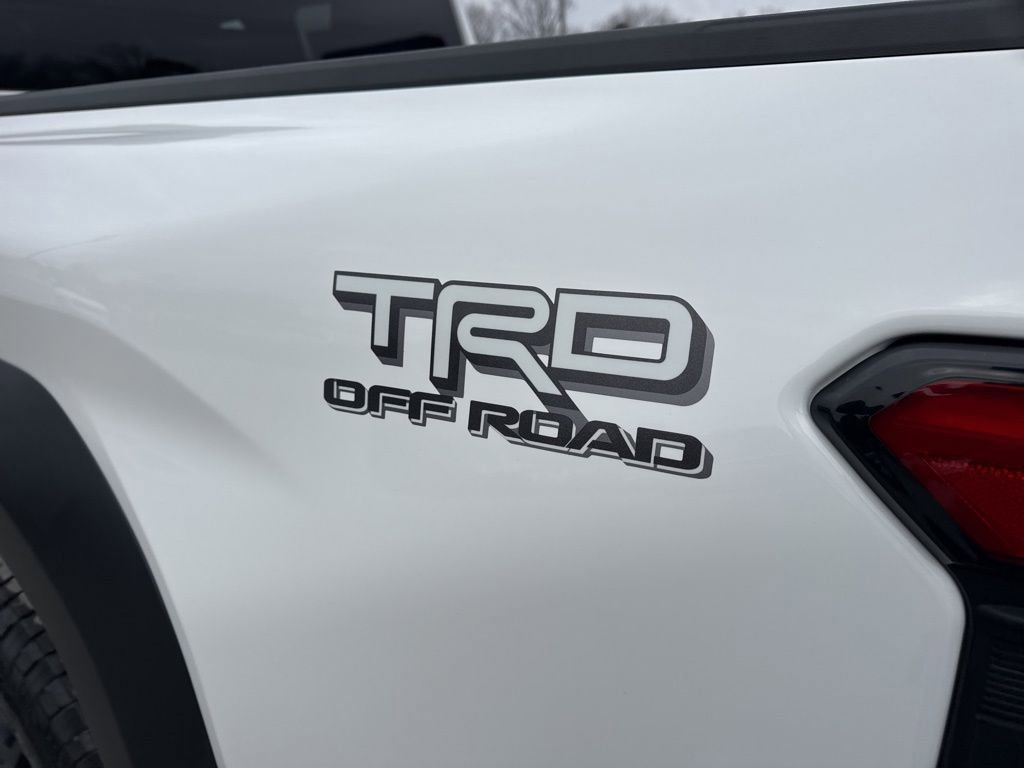Used 2025 Toyota Tacoma TRD Off-Road image 30