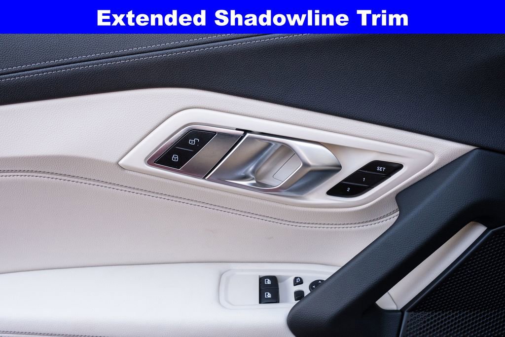 Used 2022 BMW Z4 M40i w/ Premium Package image 13