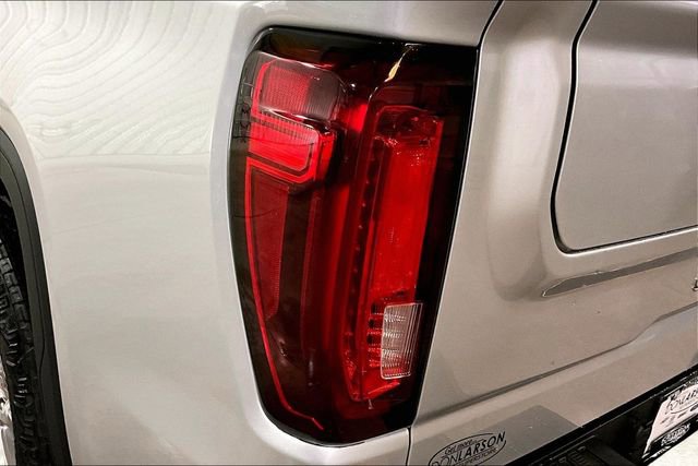 Used 2021 GMC Sierra 1500 SLT w/ SLT Premium Plus Package AWD/4WD image 8