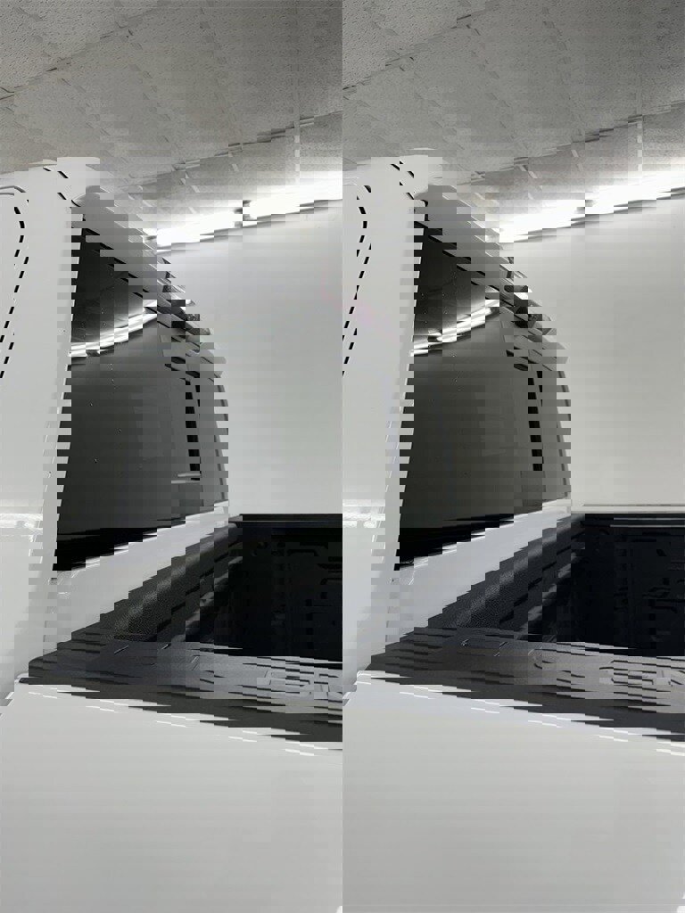 Used 2021 GMC Sierra 2500 AT4 w/ AT4 Premium Plus Package image 31