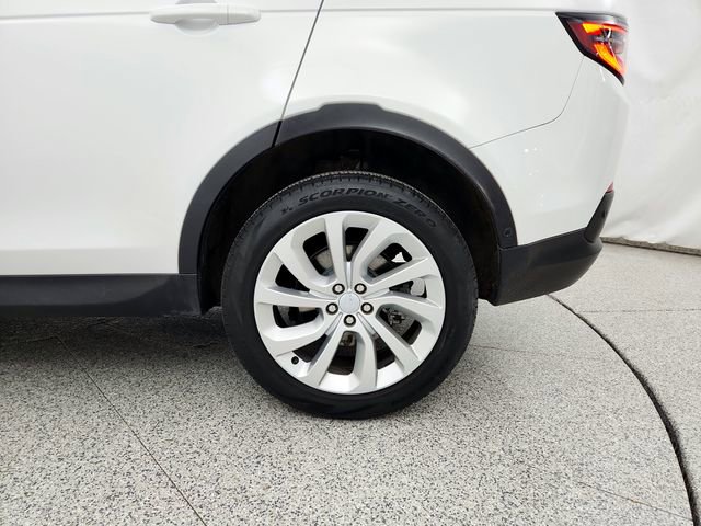 Certified 2022 Land Rover Discovery Sport SE image 27