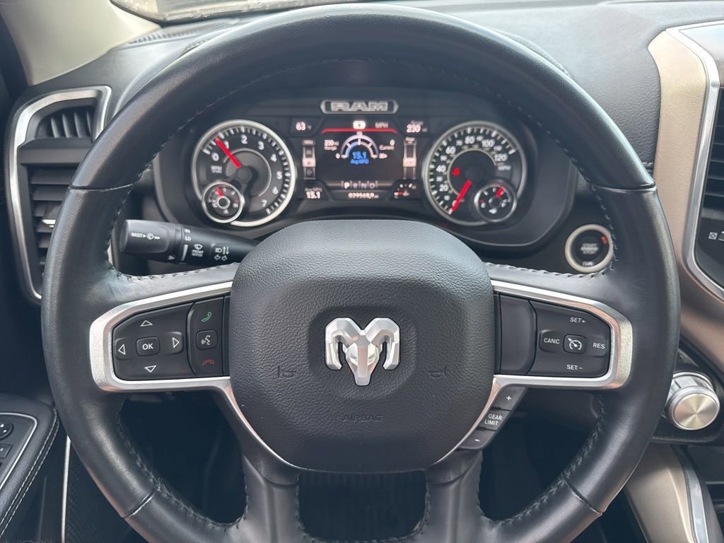 Used 2022 RAM 1500 Laramie AWD/4WD image 17