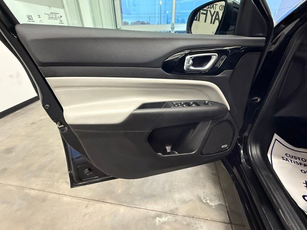 Used 2024 Jeep Compass Limited w/ Elite Group image 22