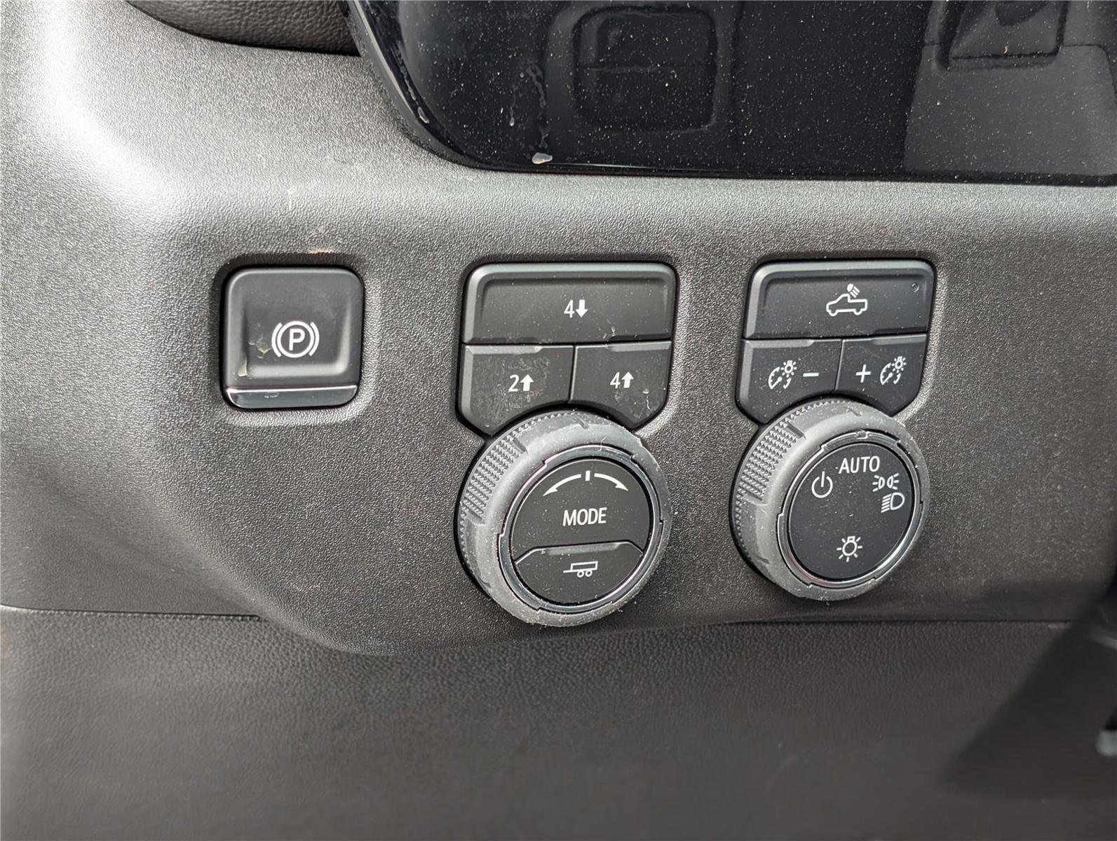 New 2026 Chevrolet Silverado 2500 LT image 16