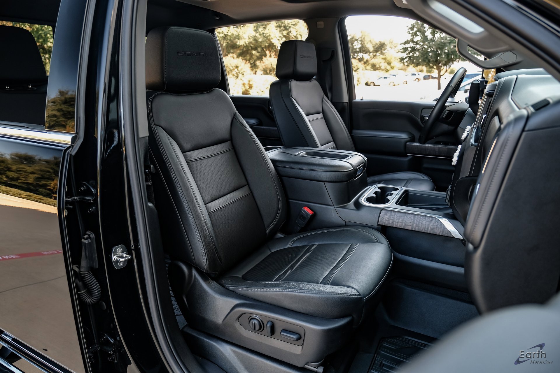 Used 2022 GMC Sierra 3500 Denali w/ Technology Package image 48