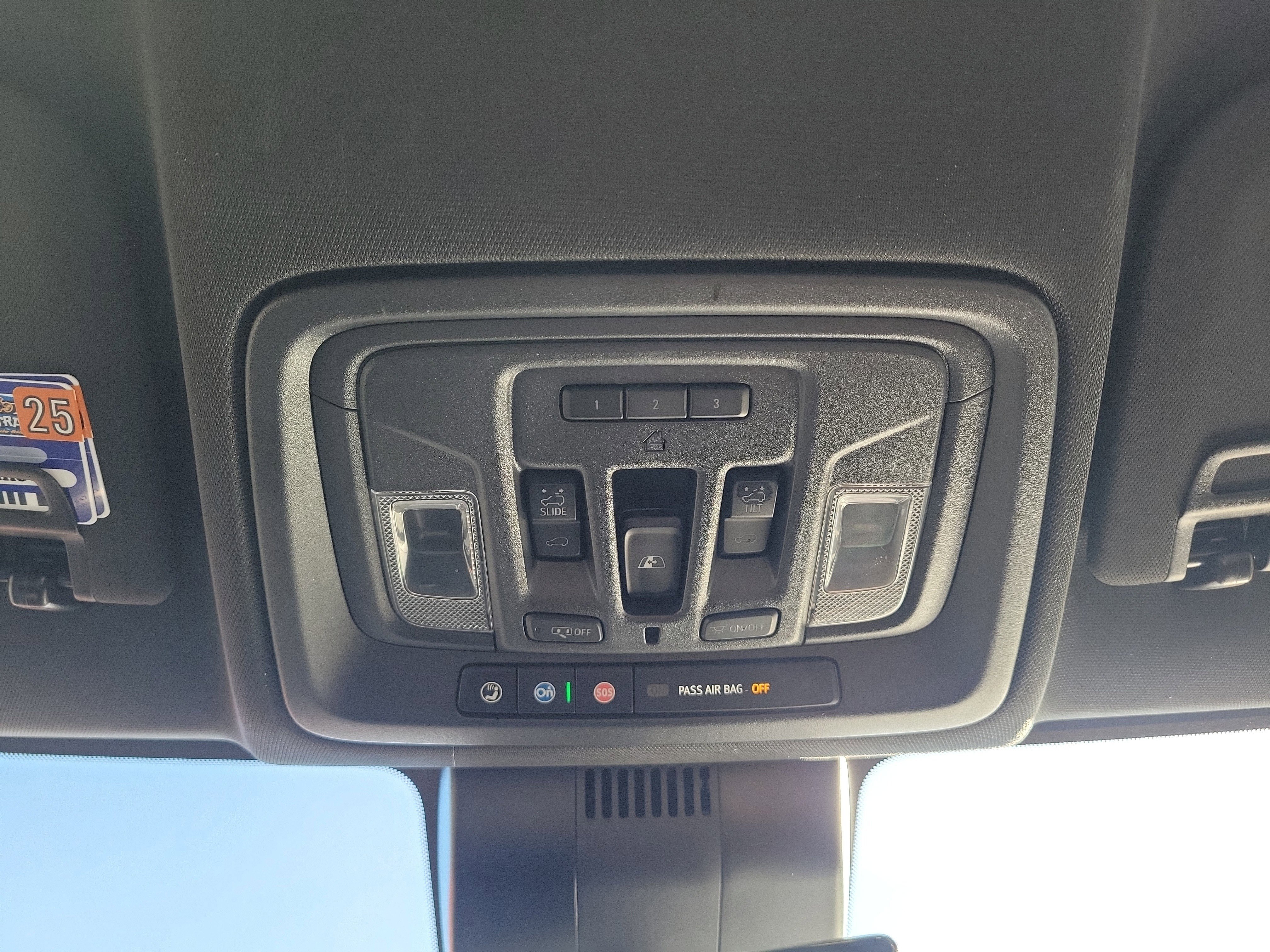 Used 2024 GMC Sierra 1500 AT4 w/ Technology Package image 33