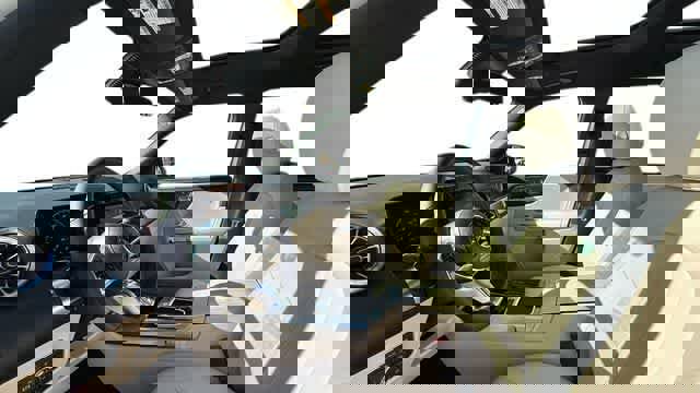 Certified 2025 Mercedes-Benz GLB 250 4MATIC image 4