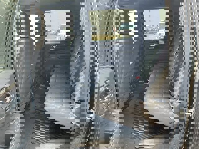 Used 2024 Chevrolet Silverado 1500 LT image 24