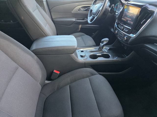 Used 2023 Chevrolet Traverse LT FWD image 22