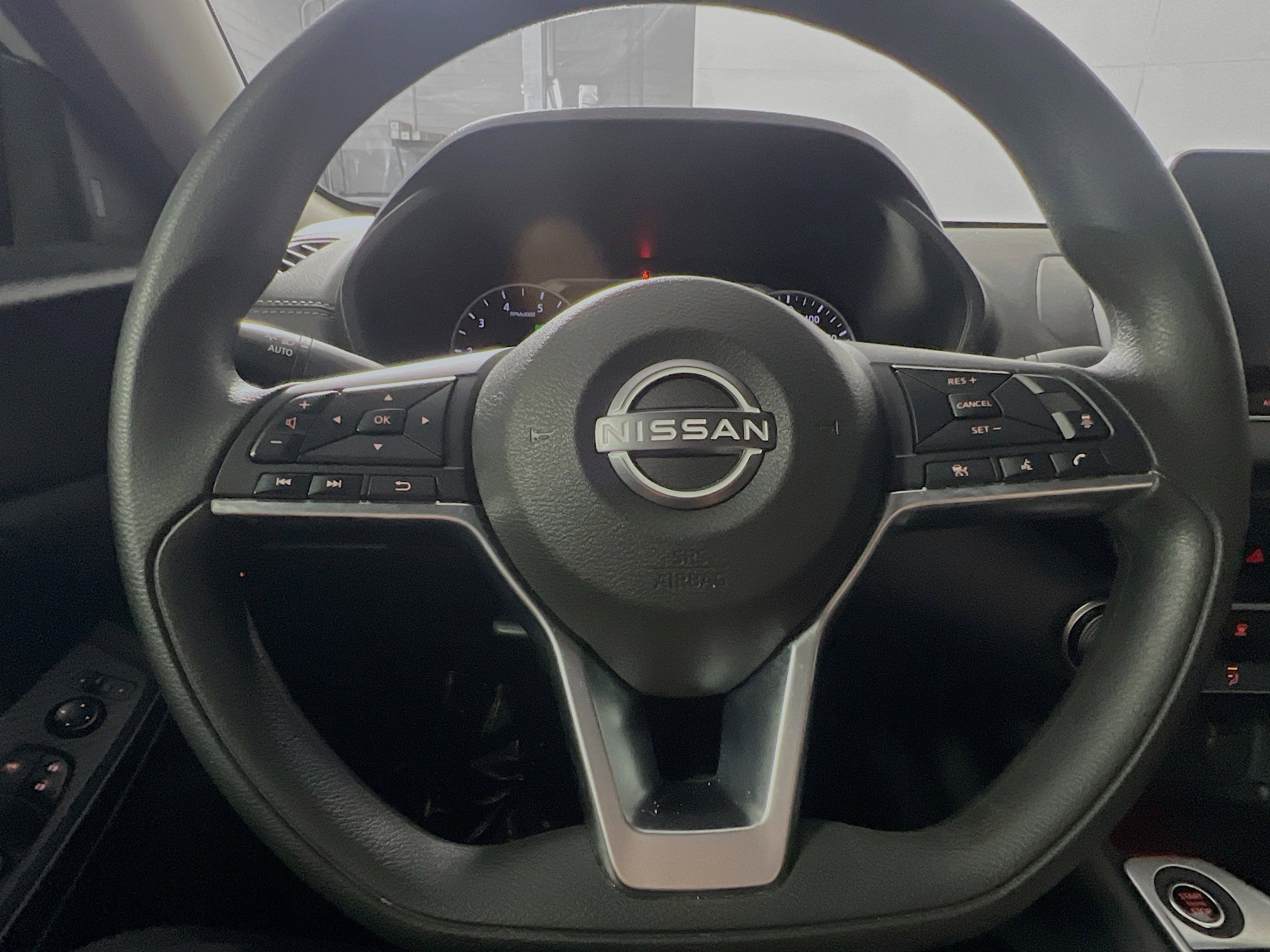 Used 2024 Nissan Sentra SV image 18