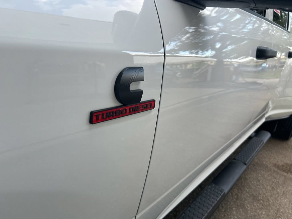 Used 2025 RAM 3500 Tradesman AWD/4WD image 15