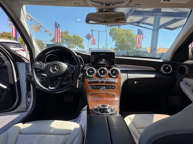 Used 2018 Mercedes-Benz C 300 Sedan image 20