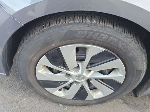 Certified 2024 Nissan Altima 2.5 S FWD image 10