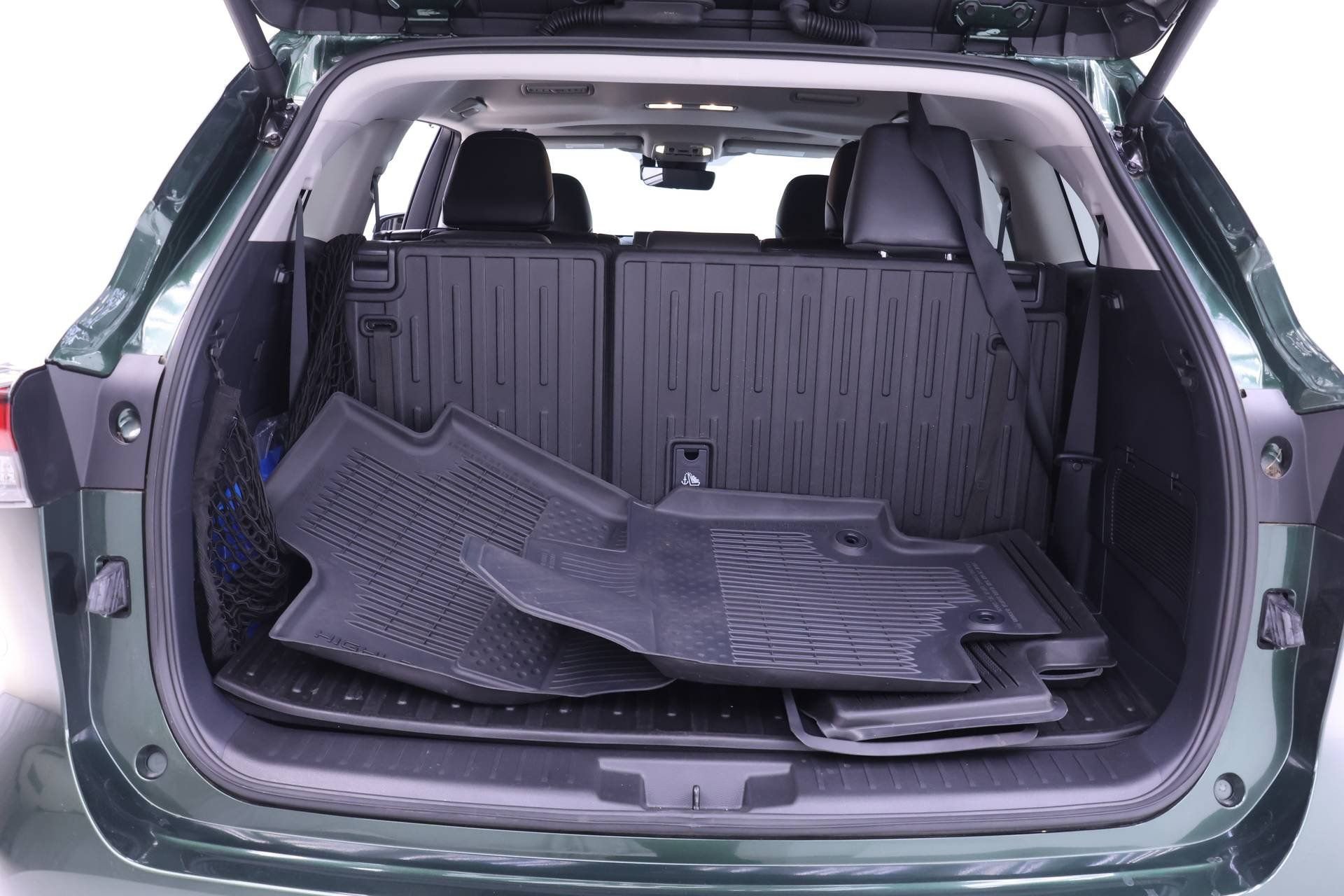 Used 2025 Toyota Highlander Limited image 16