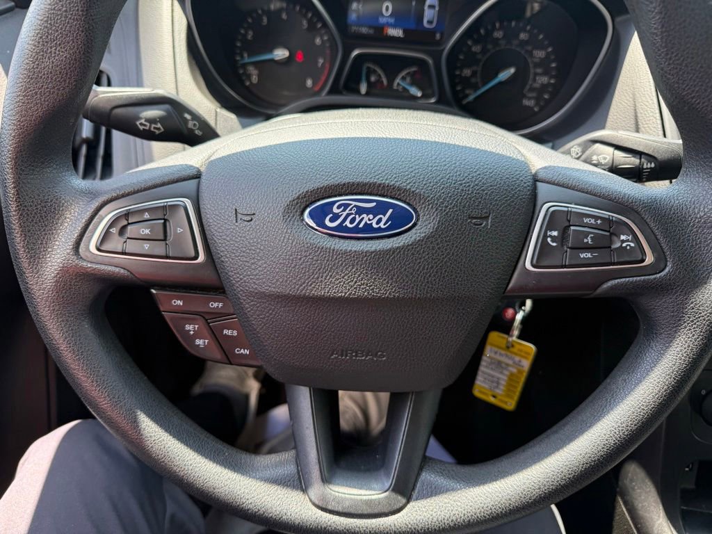 Used 2016 Ford Focus SE FWD image 23