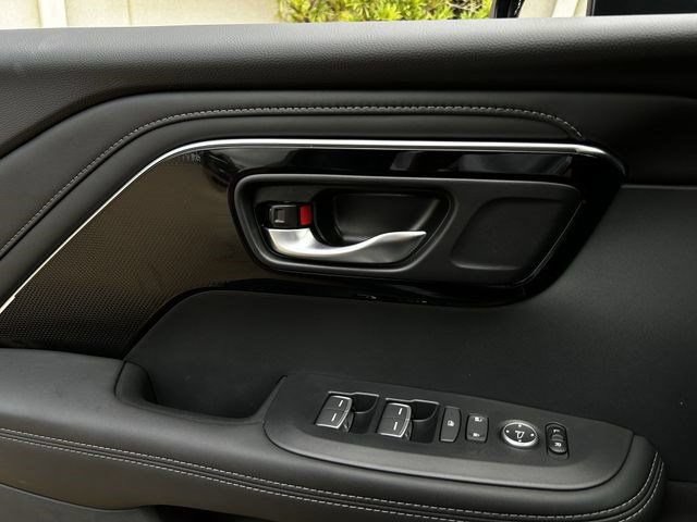 Used 2026 Acura ADX AWD image 24