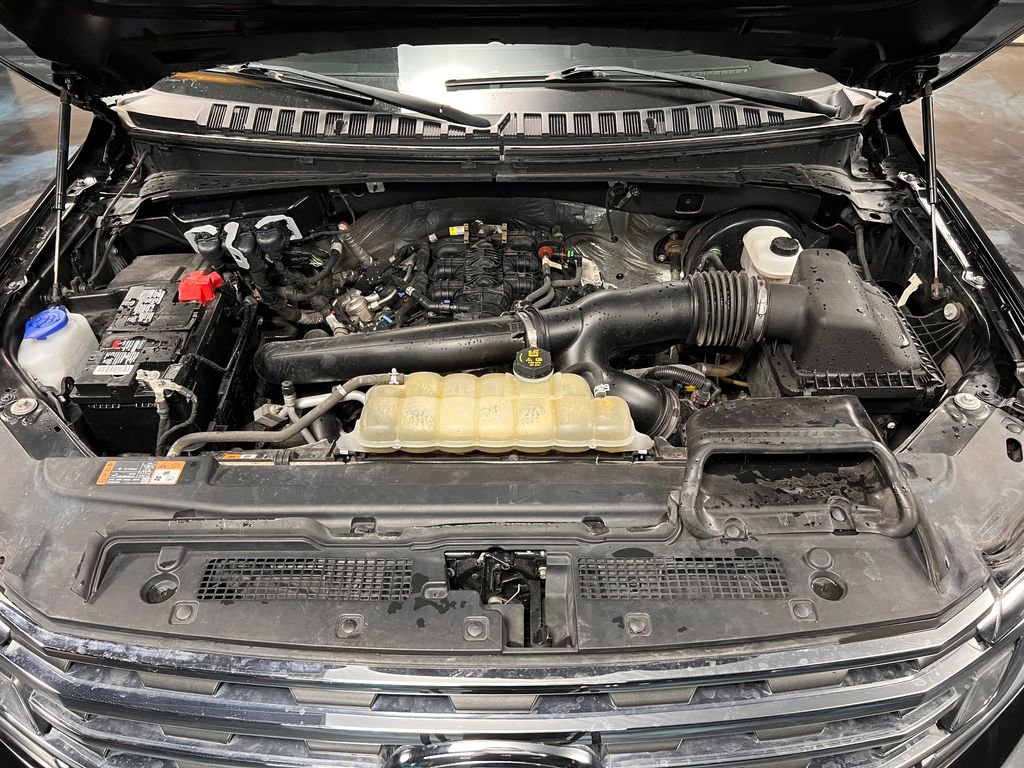 Used 2021 Ford Expedition Max Limited AWD/4WD image 15
