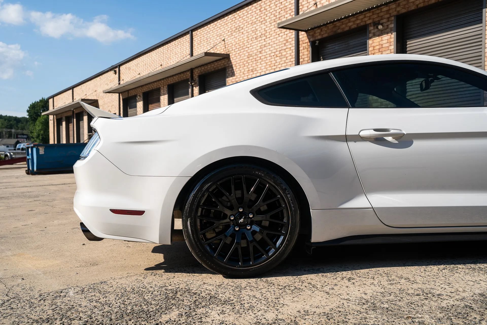 Used 2015 Ford Mustang GT RWD image 10