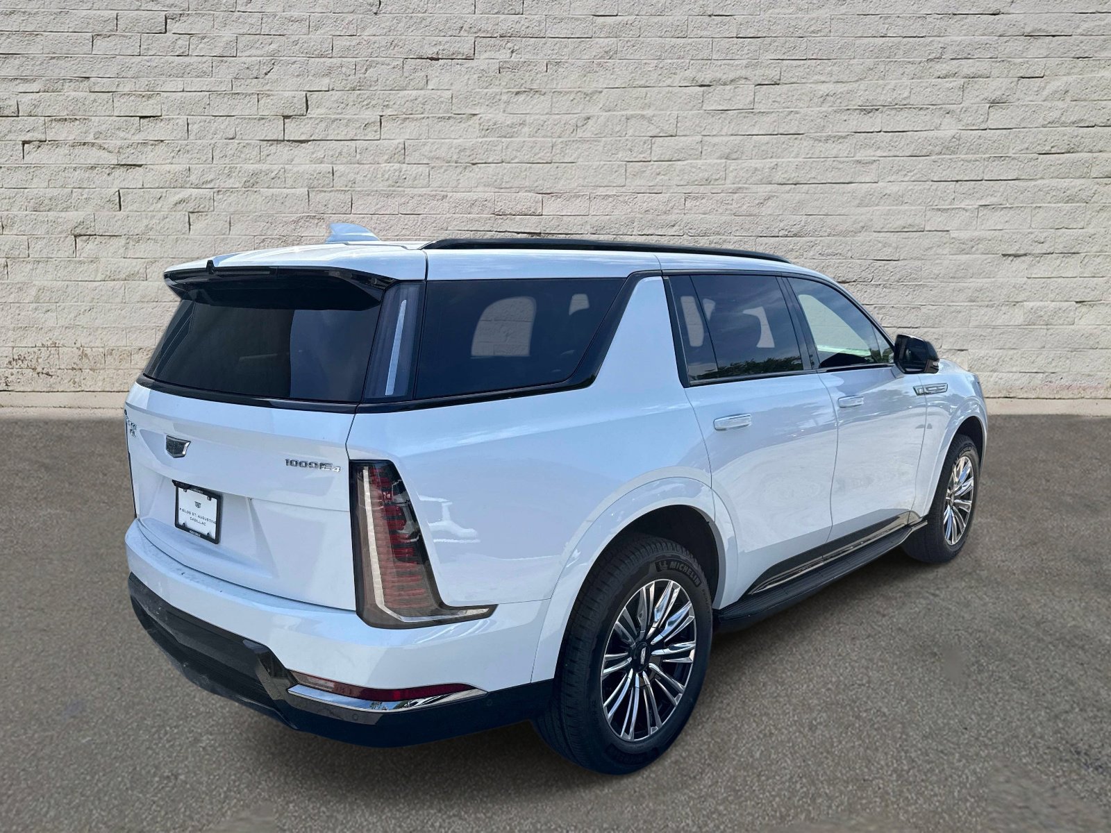 New 2026 Cadillac Escalade IQL Sport 1 w/ LPO, Floor Liner Package AWD/4WD image 5