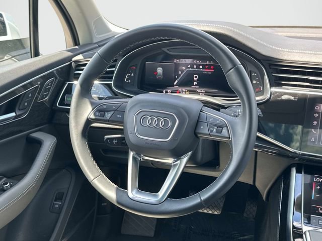 Used 2025 Audi Q7 3.0T Premium Plus AWD/4WD image 7