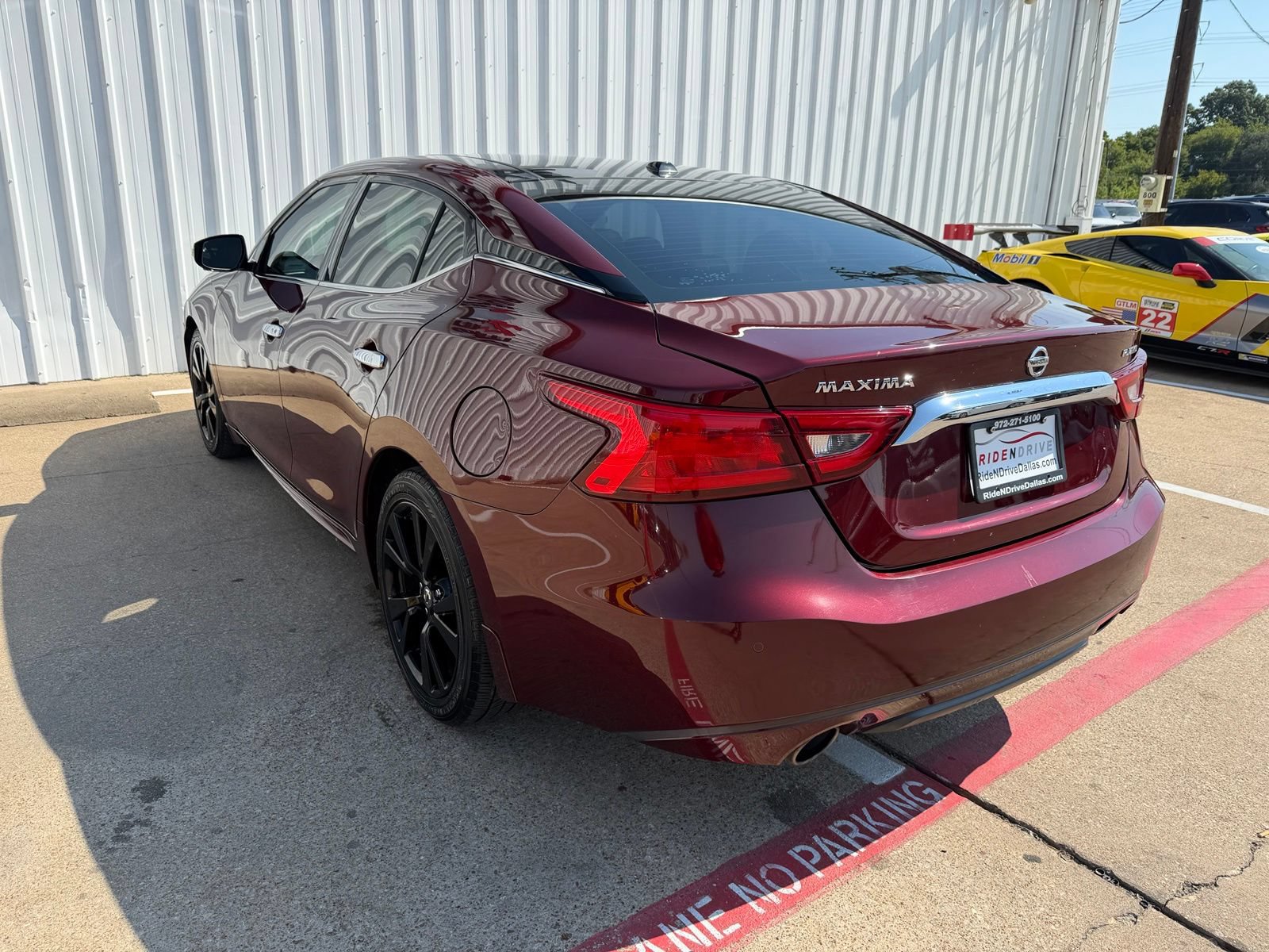 Used 2017 Nissan Maxima Platinum FWD image 4