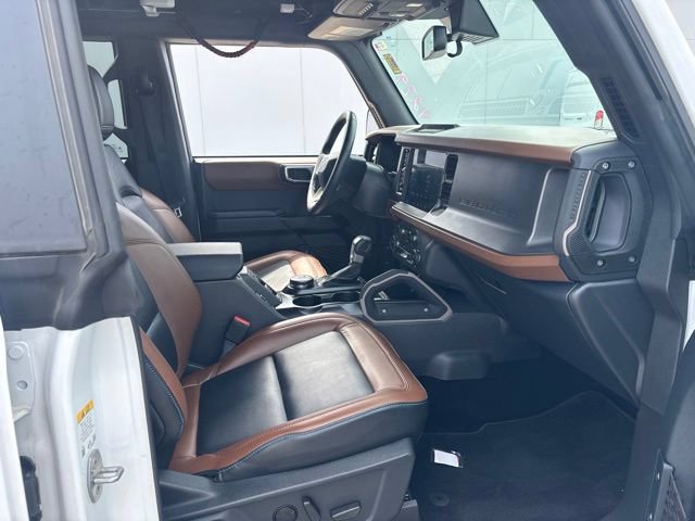 Used 2024 Ford Bronco Outer Banks AWD/4WD image 17