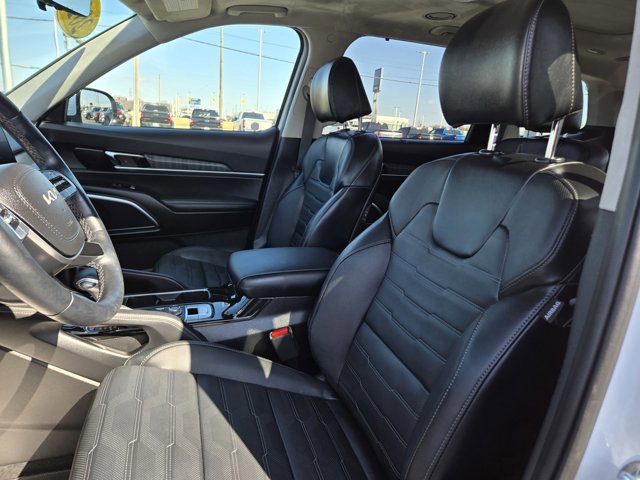 Used 2024 Kia Telluride SX Prestige w/ Towing Package image 28