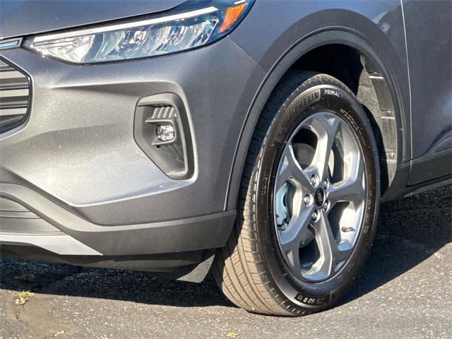 New 2026 Ford Escape ST-Line Select w/ Tech Pack #2 image 8