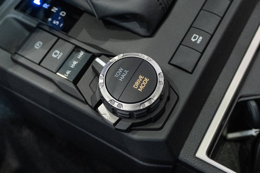 New 2026 Toyota 4Runner Limited AWD/4WD image 27