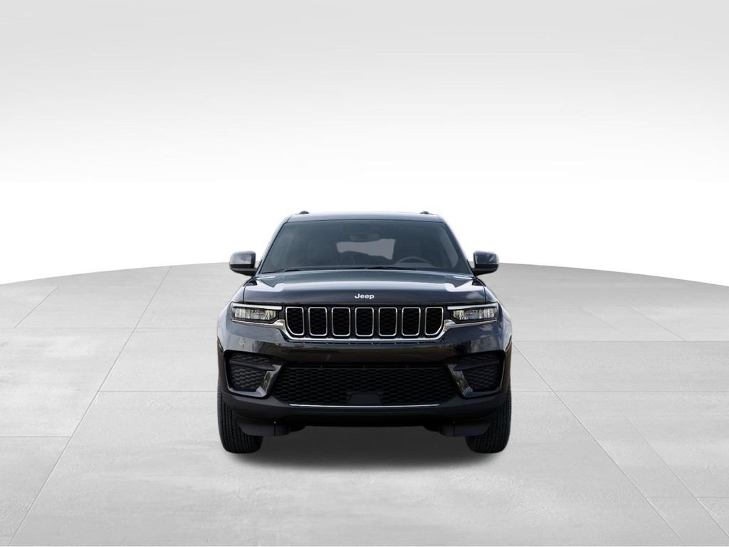 New 2026 Jeep Grand Cherokee Laredo AWD/4WD image 6