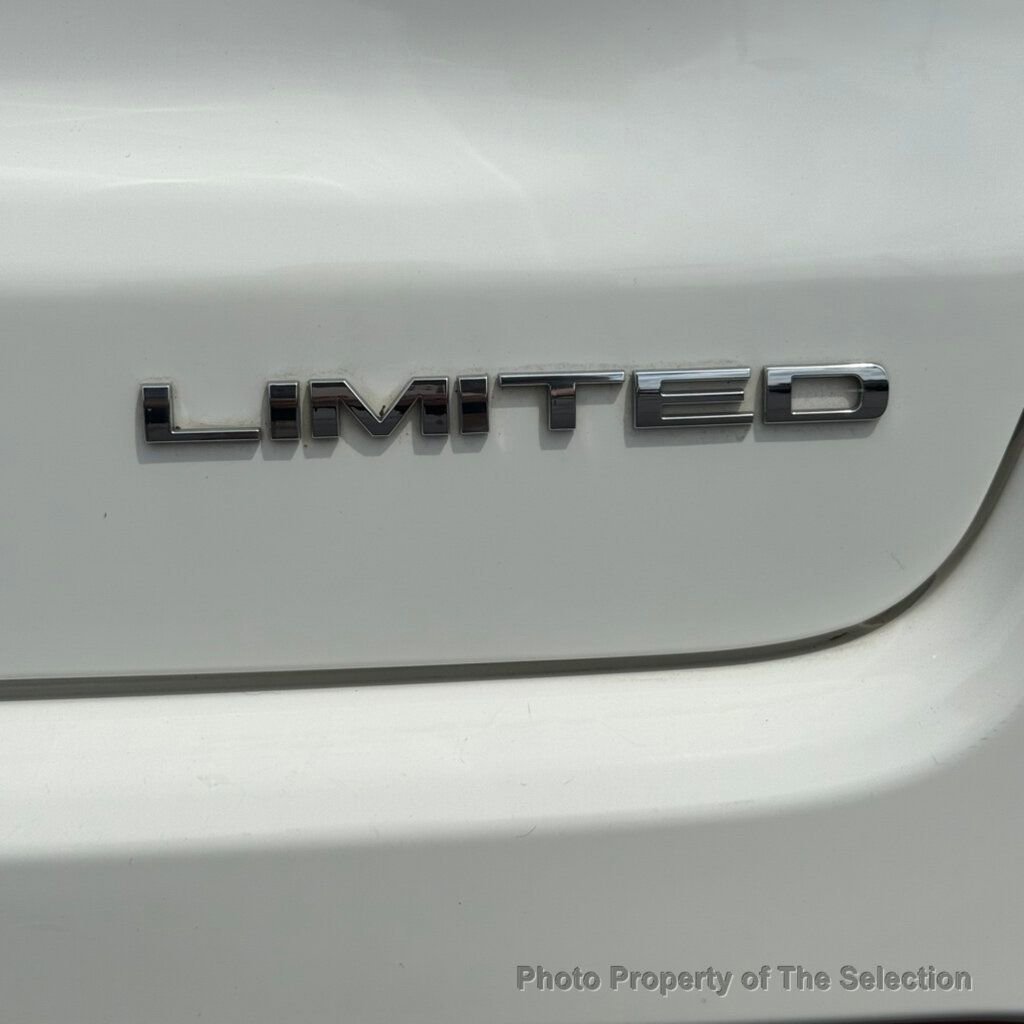 Used 2019 Jeep Compass Limited image 16