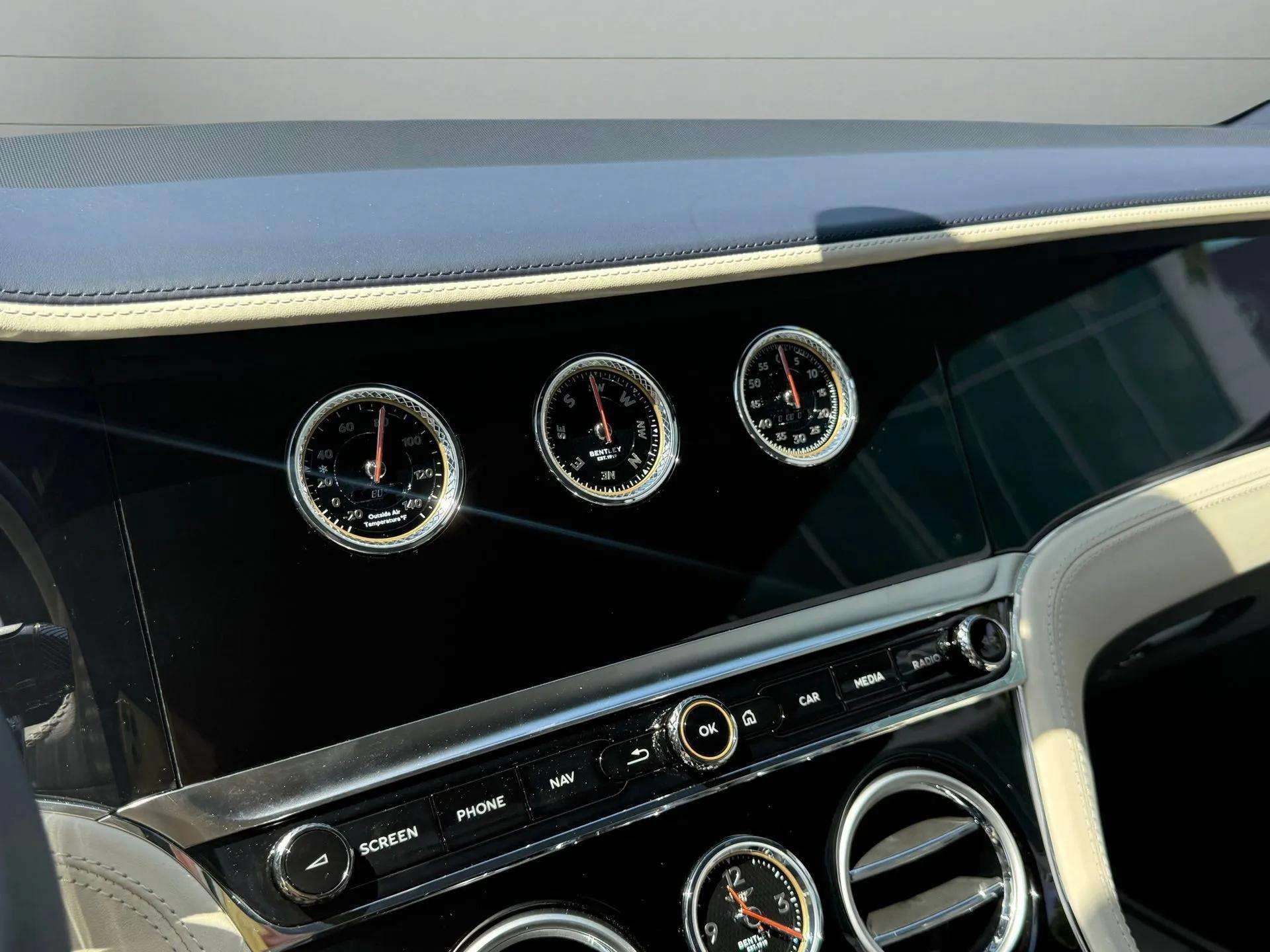 New 2026 Bentley Continental GTC AWD/4WD image 38