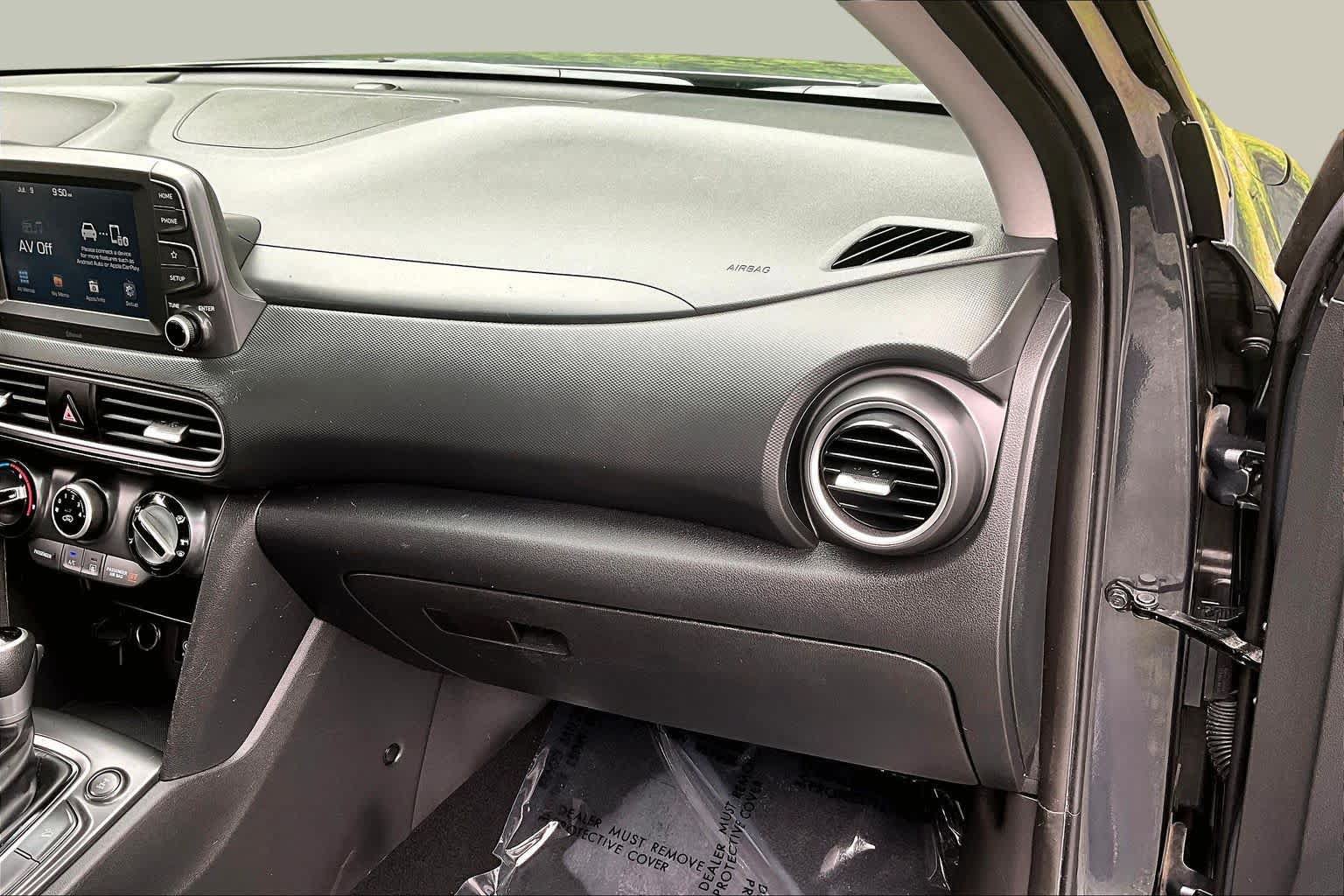 Used 2018 Hyundai Kona SE AWD/4WD image 19