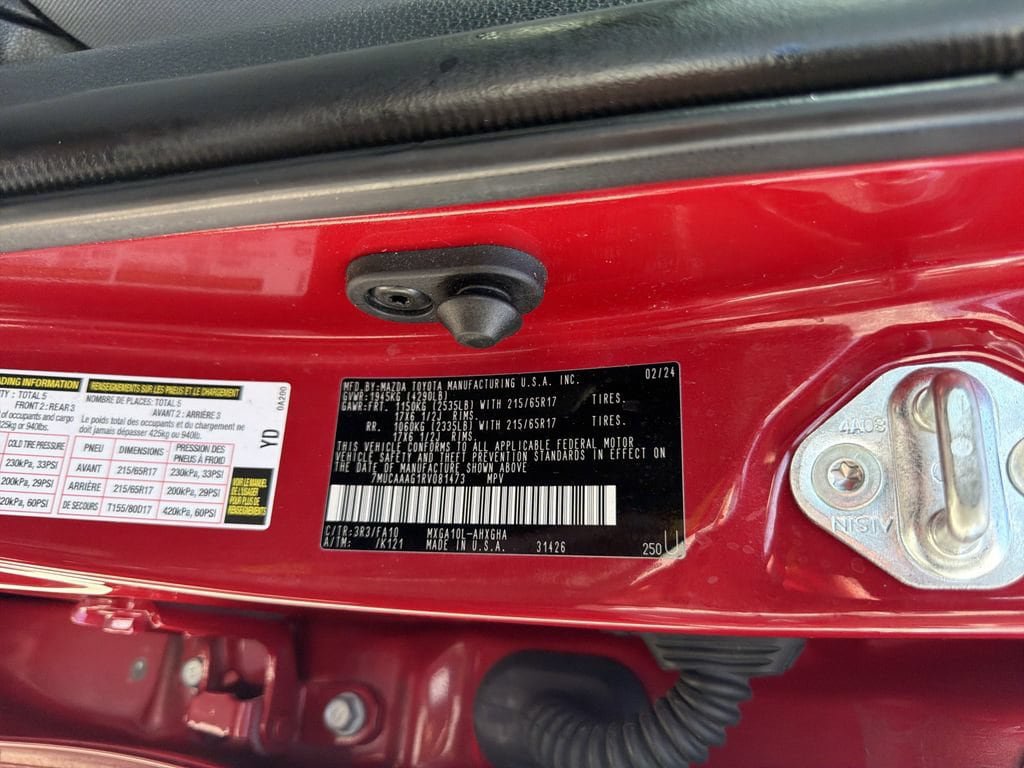 Used 2024 Toyota Corolla Cross LE FWD image 34