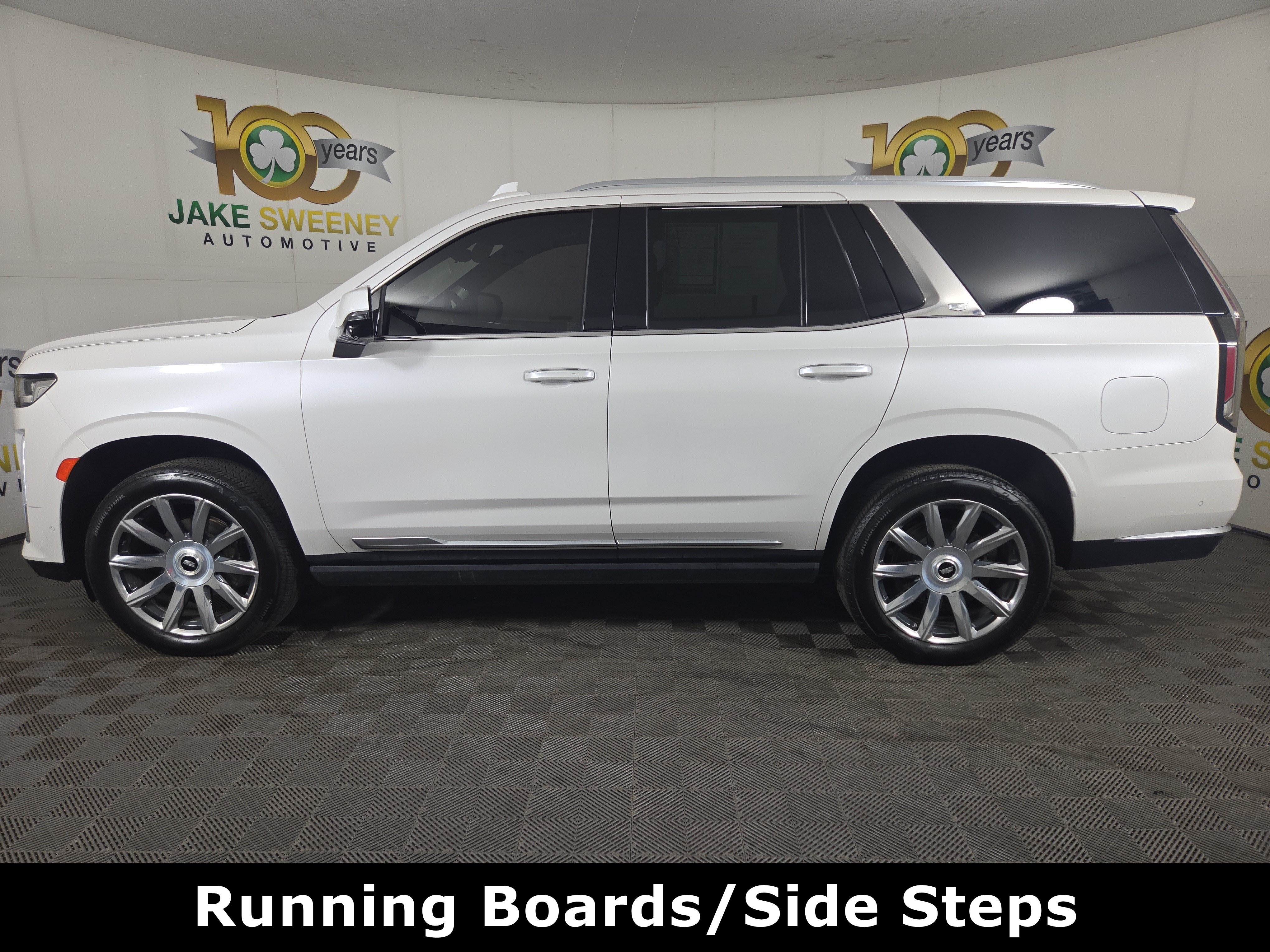 Used 2023 Cadillac Escalade Premium Luxury Platinum AWD/4WD image 4