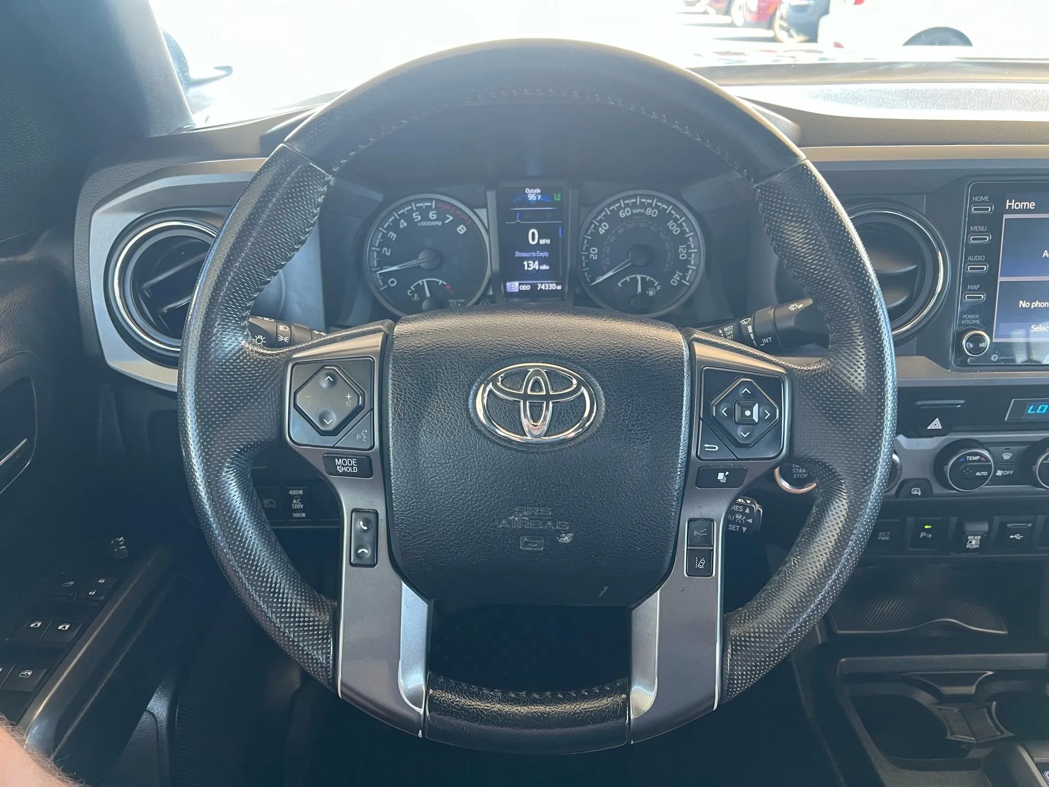 Used 2021 Toyota Tacoma TRD Off-Road image 11
