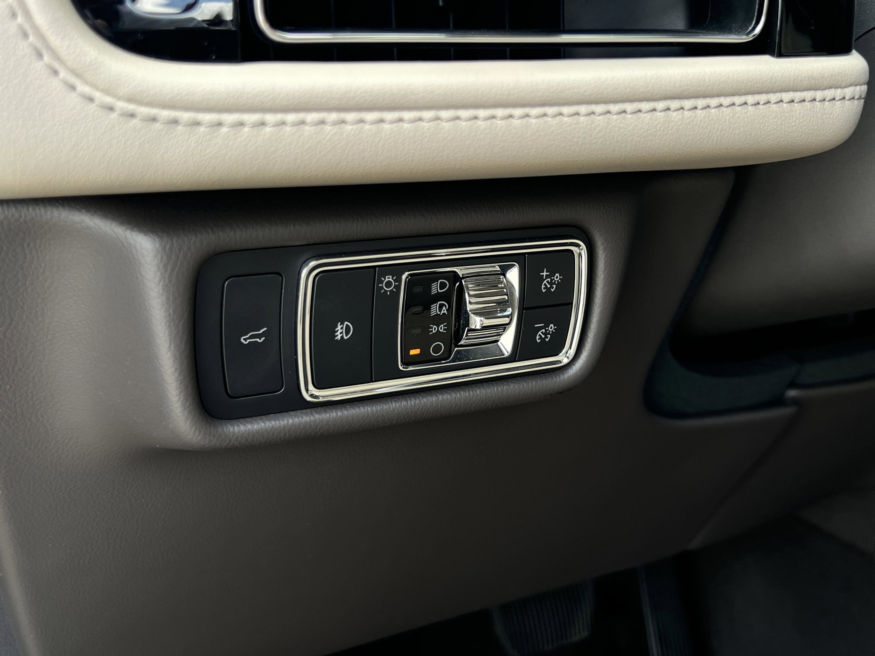 Used 2022 Lincoln Aviator Reserve w/ Equipment Group 201A image 15