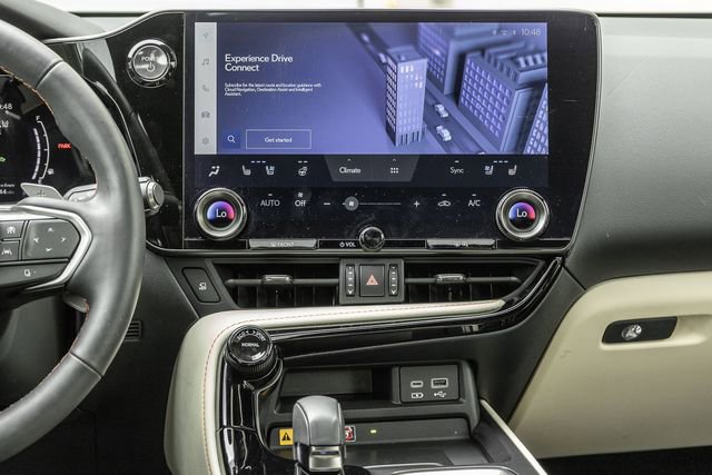 Used 2024 Lexus NX 350h AWD w/ Vision Package image 7