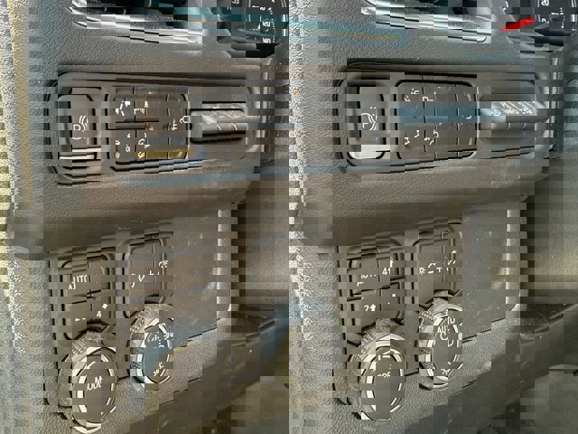 Used 2021 Chevrolet Tahoe High Country image 13