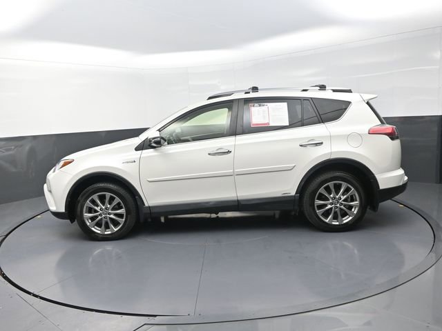 Used 2018 Toyota RAV4 Limited w/ Protection Package image 22
