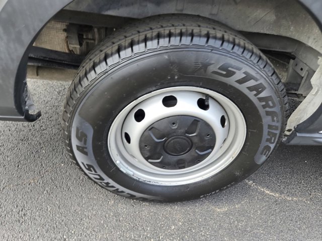 Used 2018 Ford Transit 150 XL RWD image 33