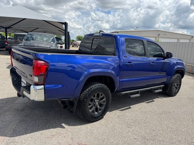 Used 2022 Toyota Tacoma SR5 RWD image 6