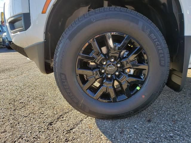 New 2026 Nissan Frontier SV w/ Tow Package image 22