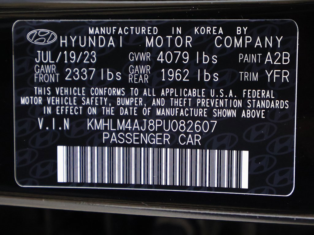 Used 2023 Hyundai Elantra Blue image 39